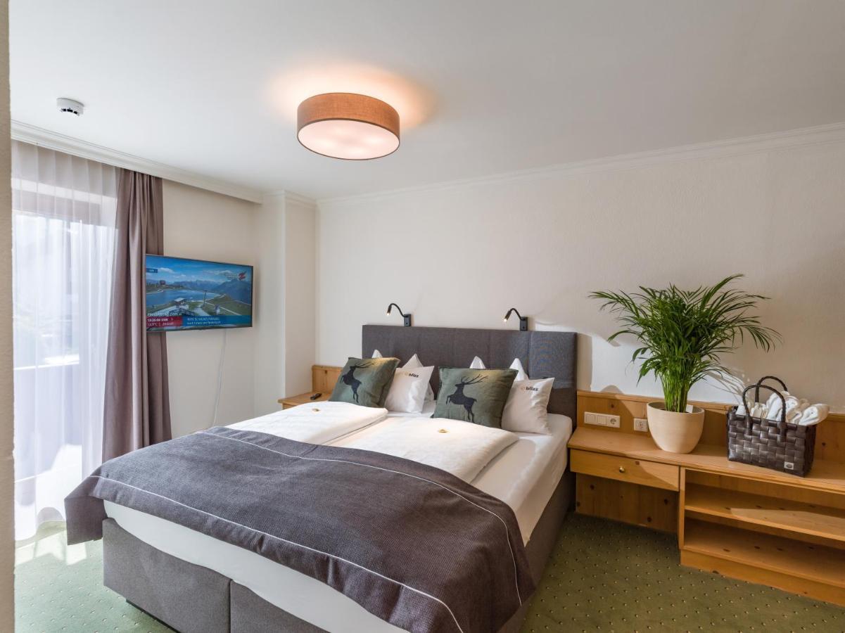 Hotel Blizz Finkenberg Zewnętrze zdjęcie
